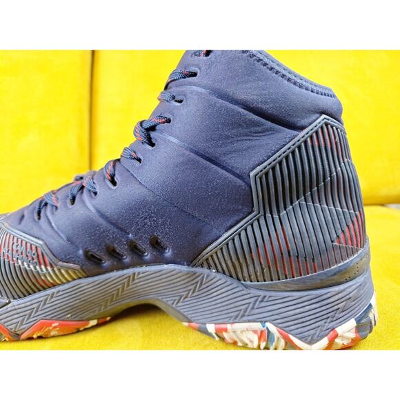Steph Curry Under Armour 2.5 Shoes USA Charged Basketball Men’s Sz 12 main image 6